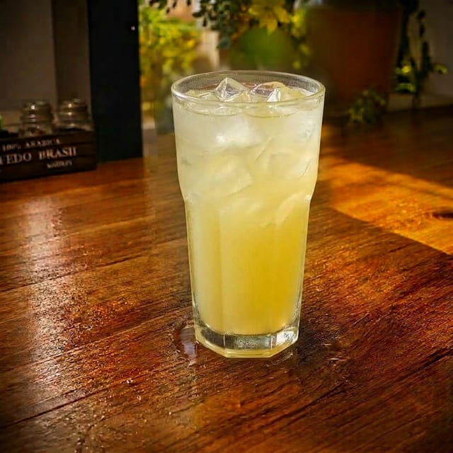 Iced Lemonade 16oz.