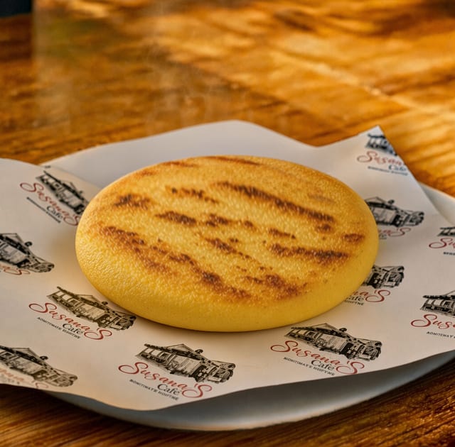 1 Mini Arepa Plain.
