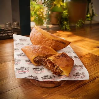 Venezuelan Shredded Beef Empanada