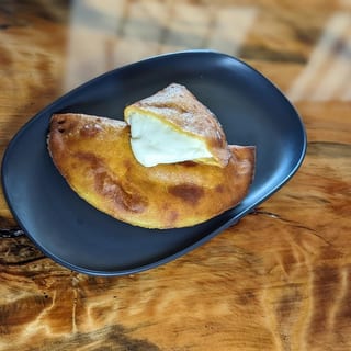 Empanada Venezolana Cheese