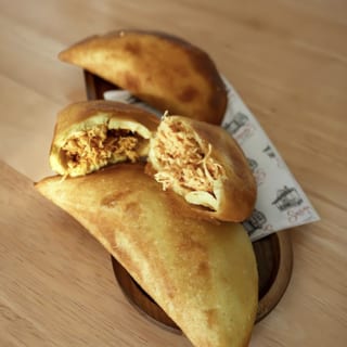 Empanada Venezolana Chicken