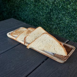Toast (White Bread)